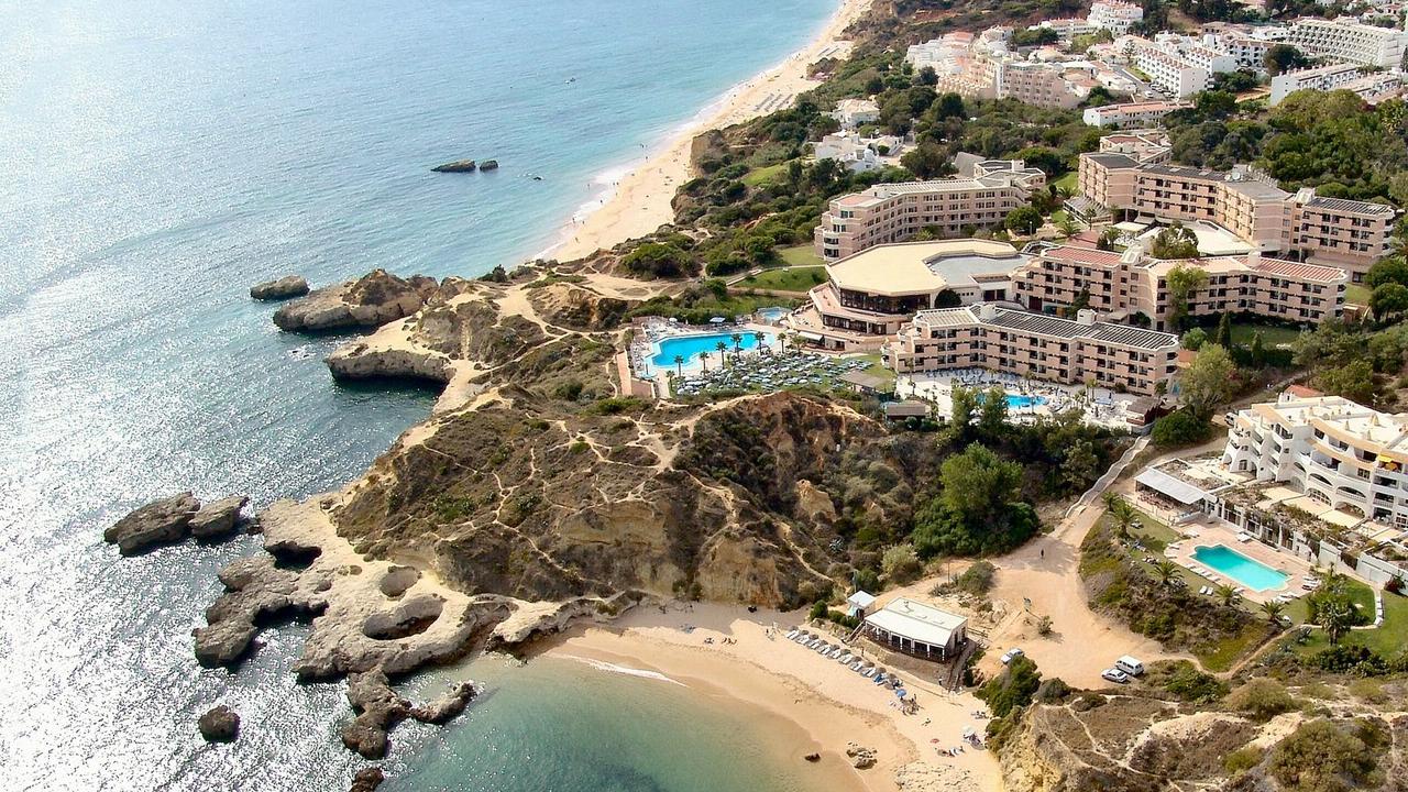 Hotel - Auramar Beach Resort Paradise in Albufeira, Algarve